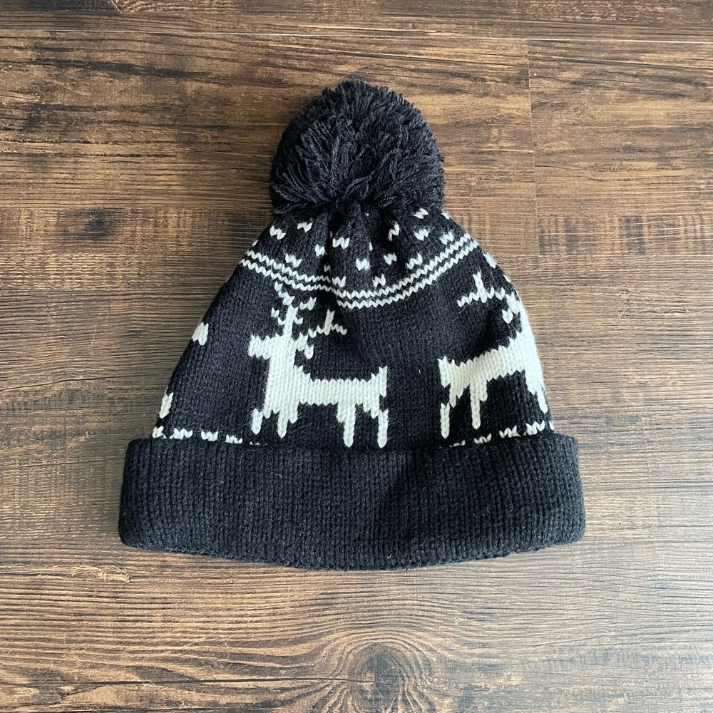 🌷4/$25🌷Pom pom beanie